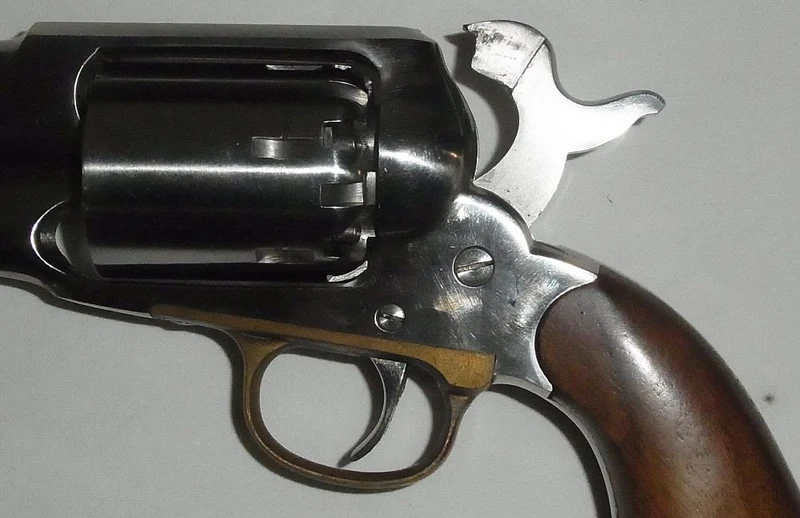 Vorderlader Revoler 1858
