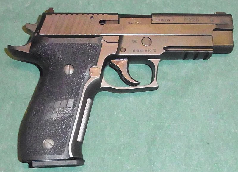 Pistole P226 SL SO BL