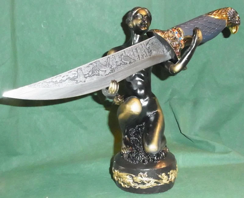 Fantasie Messer Adlerkopf