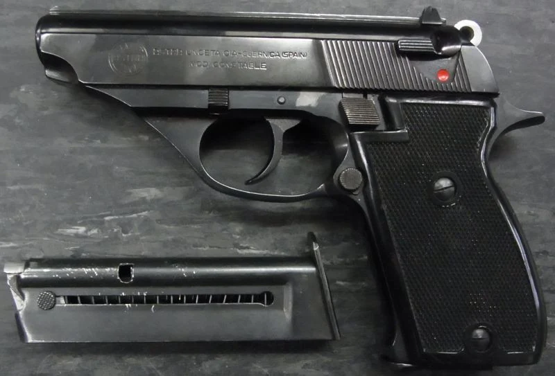 Pistole Astra Constable