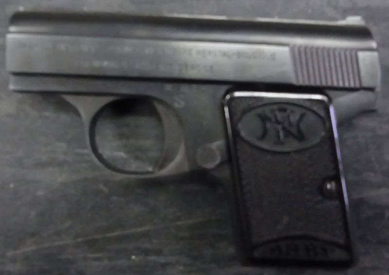 Pistole Browning FN Baby