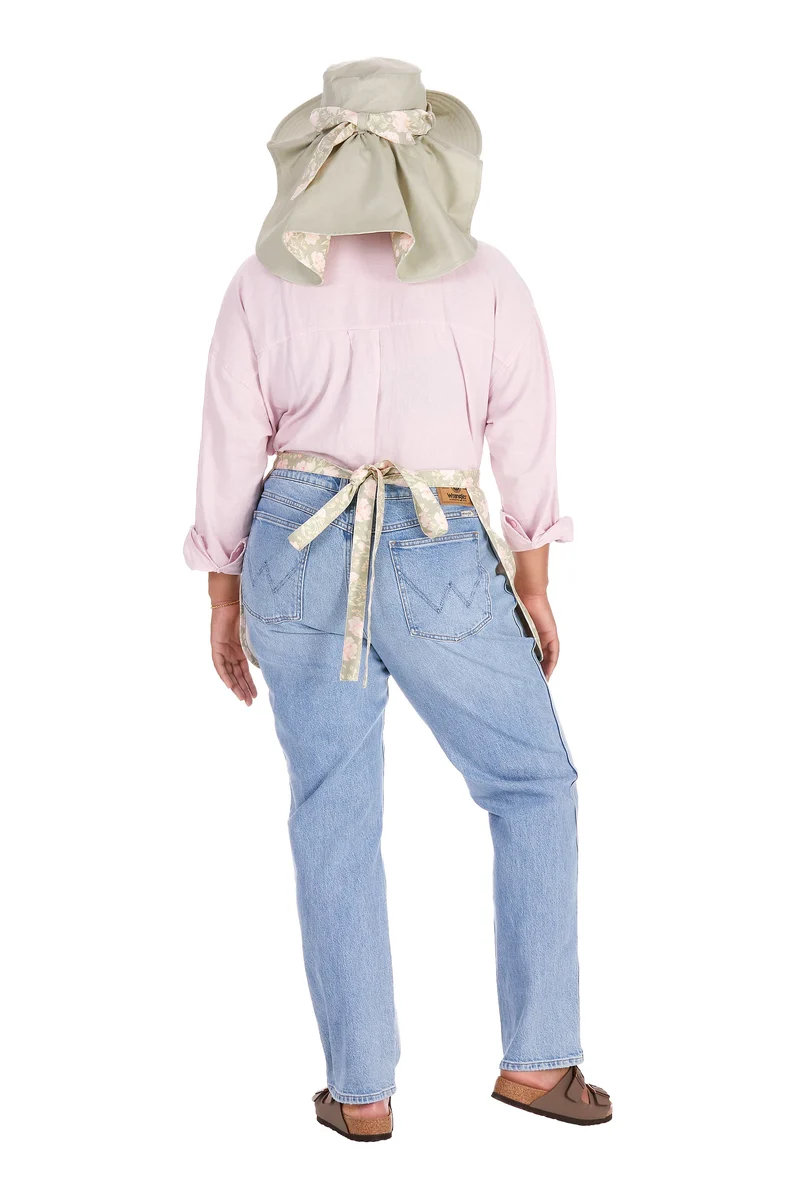 Peony Meadow Waist Apron