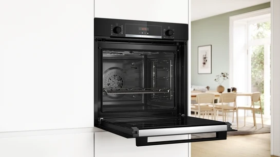 Serie 4 Einbau-Backofen 60 x 60 cm Schwarz HBA574BB3