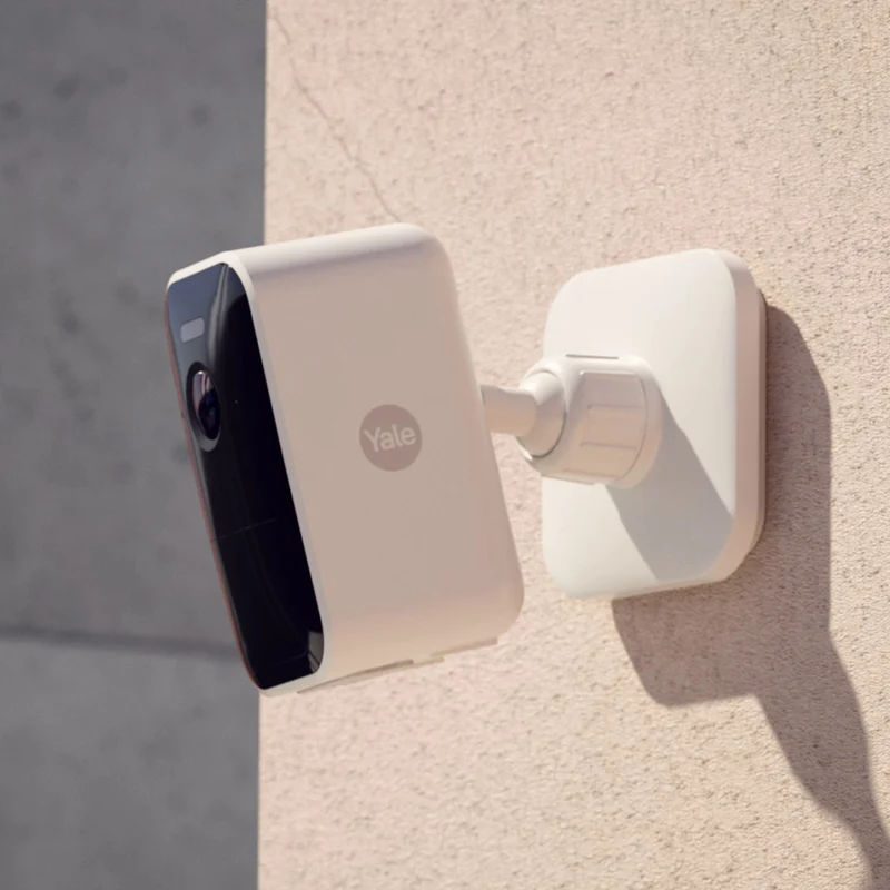 Yale Smart Outdoor Camera with Battery