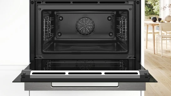 Serie 8 Einbau-Kompaktbackofen 60 x 45 cm Schwarz CBG7741B1