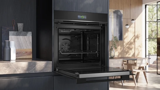 iQ700 Einbau-Backofen 60 x 60 cm Schwarz, Edelstahl HB774G1B1