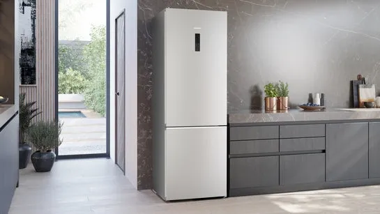 iQ500 Freistehende Kühl-Gefrier-Kombination mit Gefrierbereich unten 203 x 70 cm Edelstahl KG49NAIBG