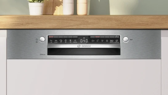 Serie 4 Teilintegrierter Geschirrspüler 60 cm Gebürsteter Stahl SMI4HTS14E
