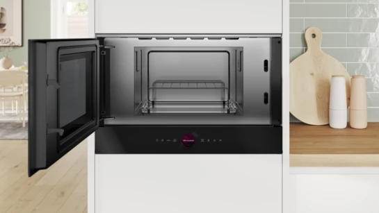 Serie 8 Einbau-Mikrowelle mit Grill Schwarz BEL7321B1